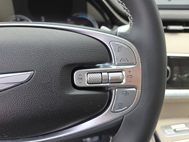 Used 2025 Genesis GV70 2.5T AWD/4WD image 30