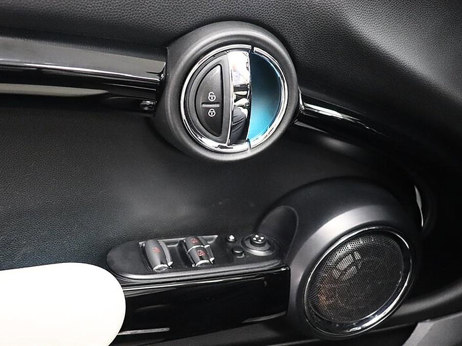 Used 2019 MINI Cooper S FWD image 45