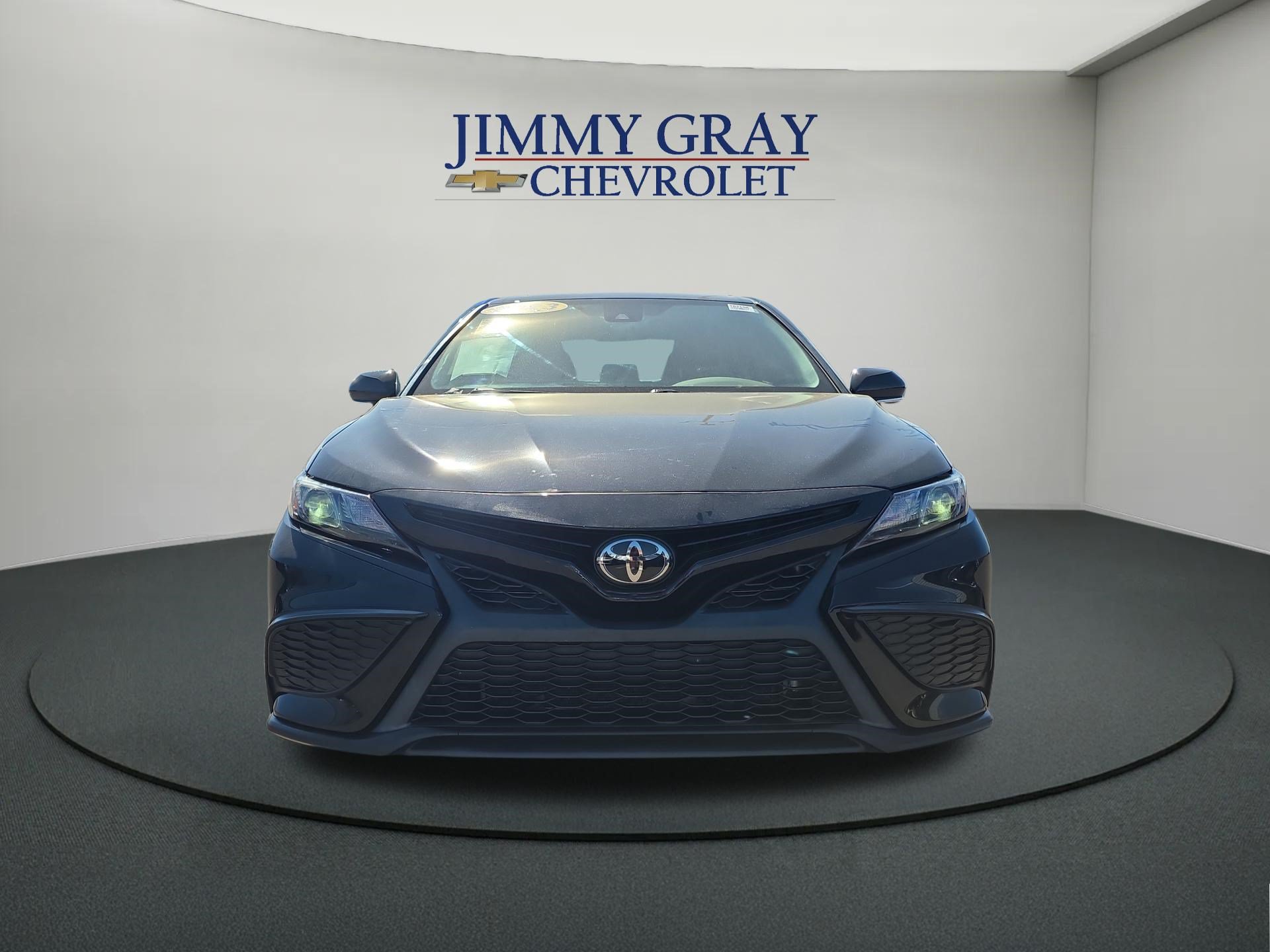 Used 2023 Toyota Camry SE w/ Convenience Package FWD image 8
