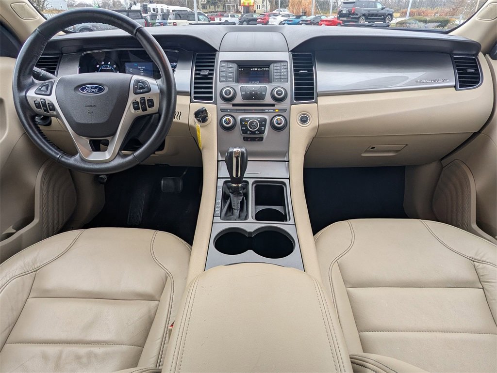 Used 2018 Ford Taurus SEL image 22