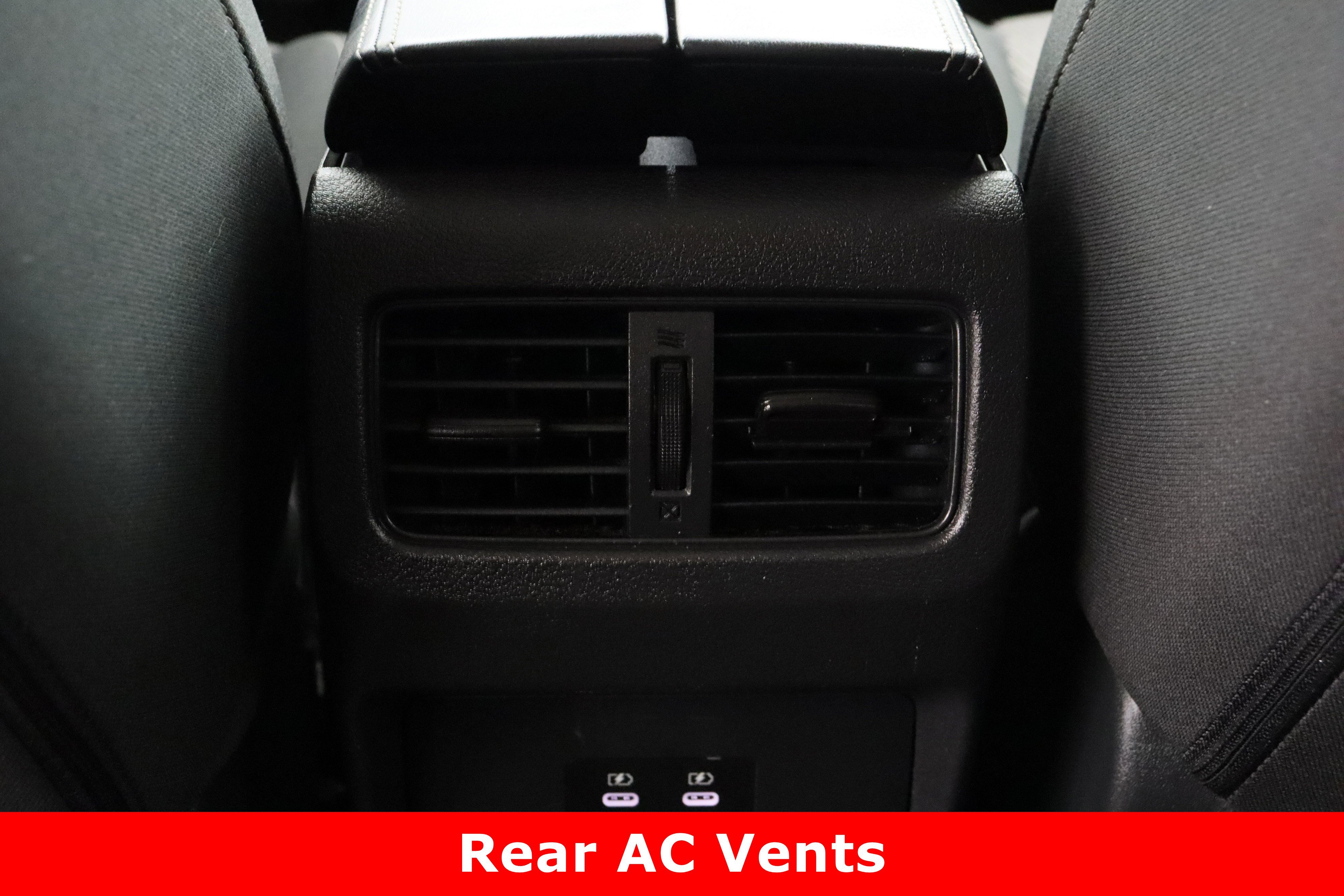 Used 2024 Nissan Rogue SV image 29