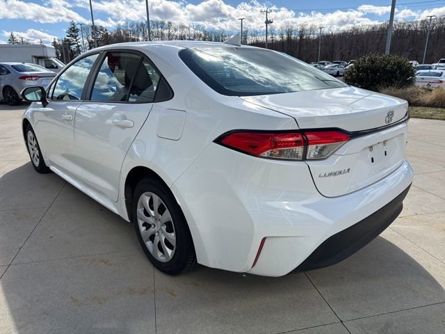 Used 2023 Toyota Corolla LE image 5