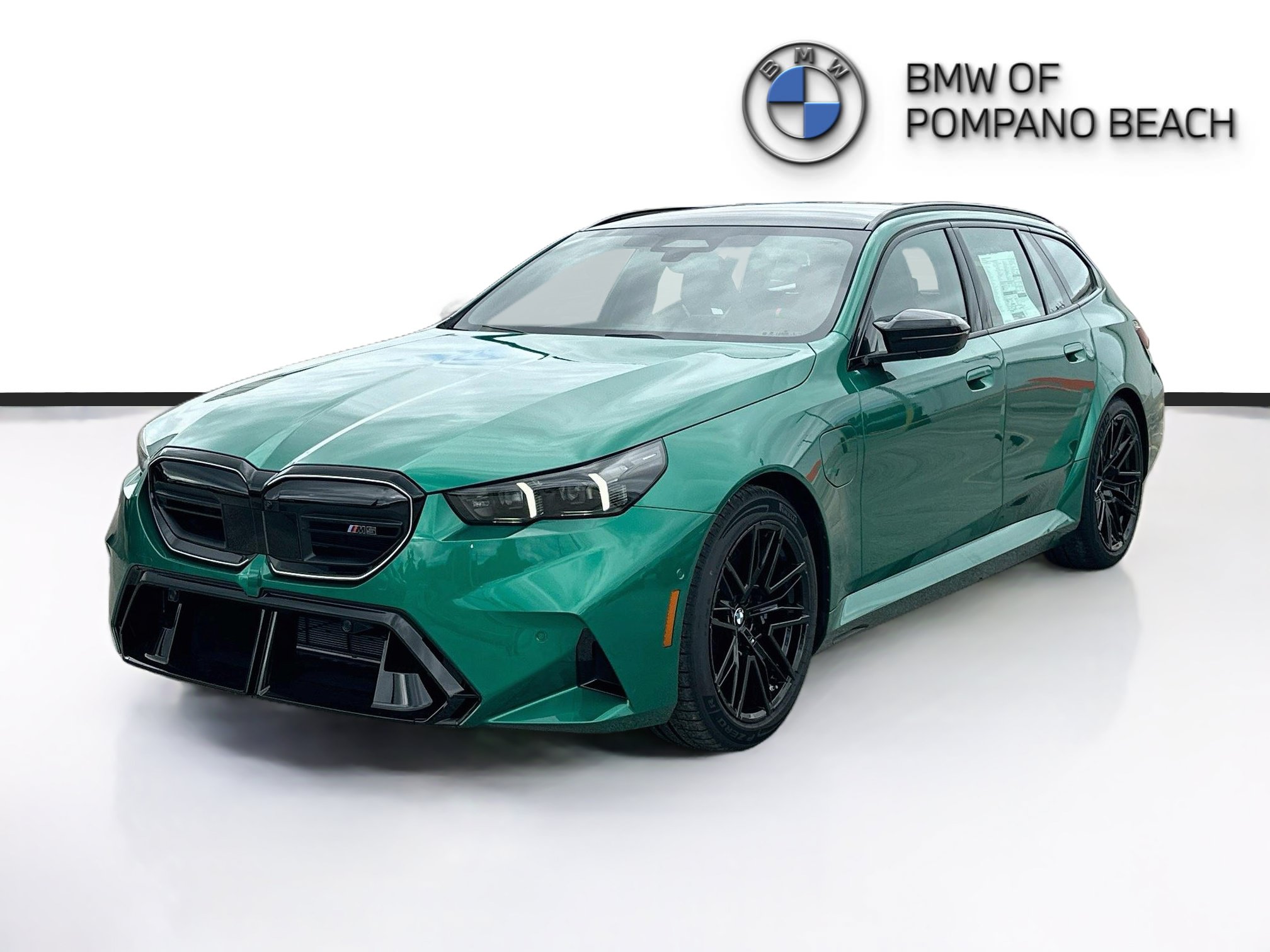 New 2027 BMW M5 Touring AWD/4WD image 3