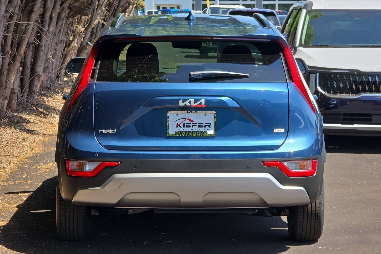 New 2025 Kia Niro EX image 4