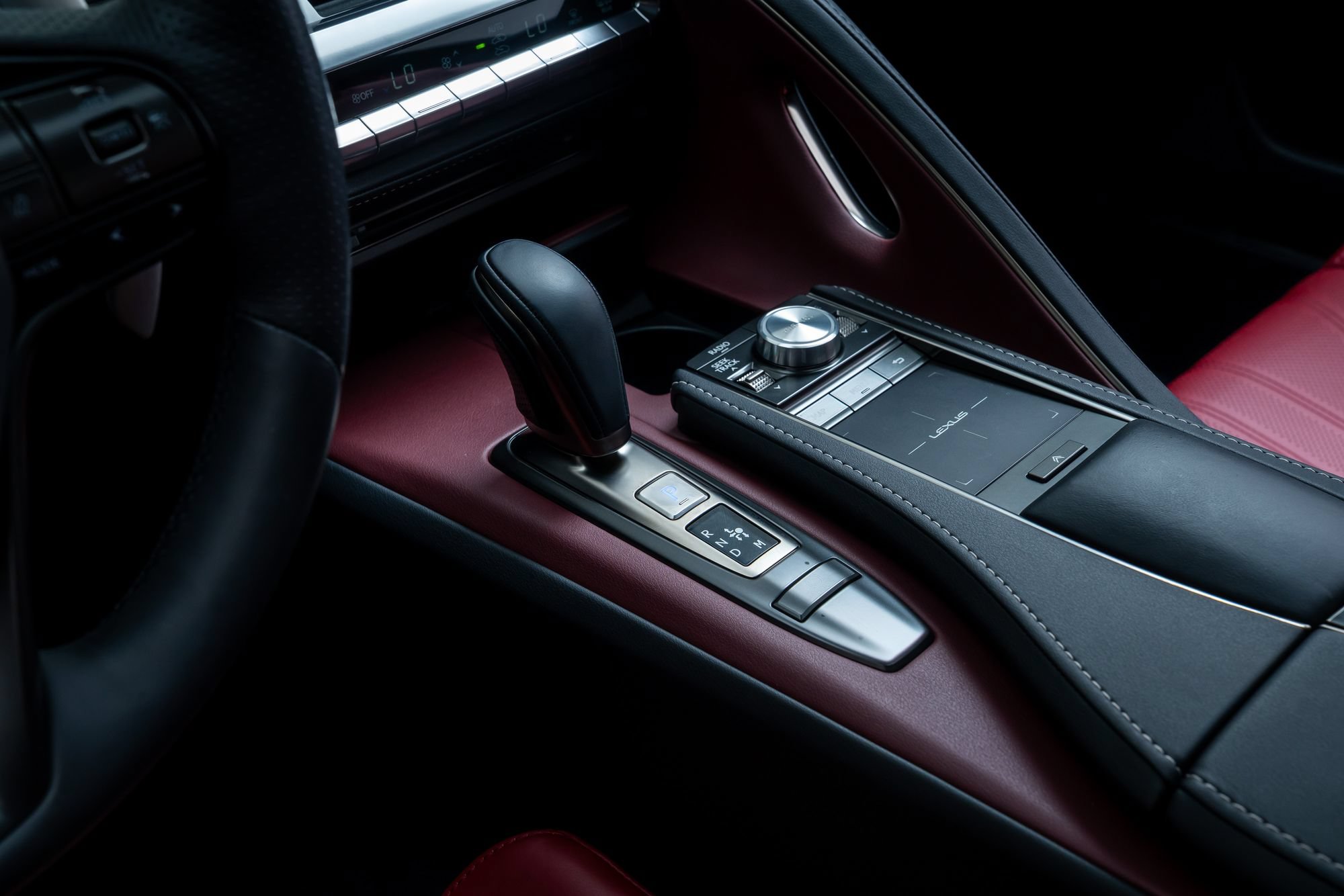 Used 2018 Lexus LC 500 Coupe w/ Touring Package RWD image 13