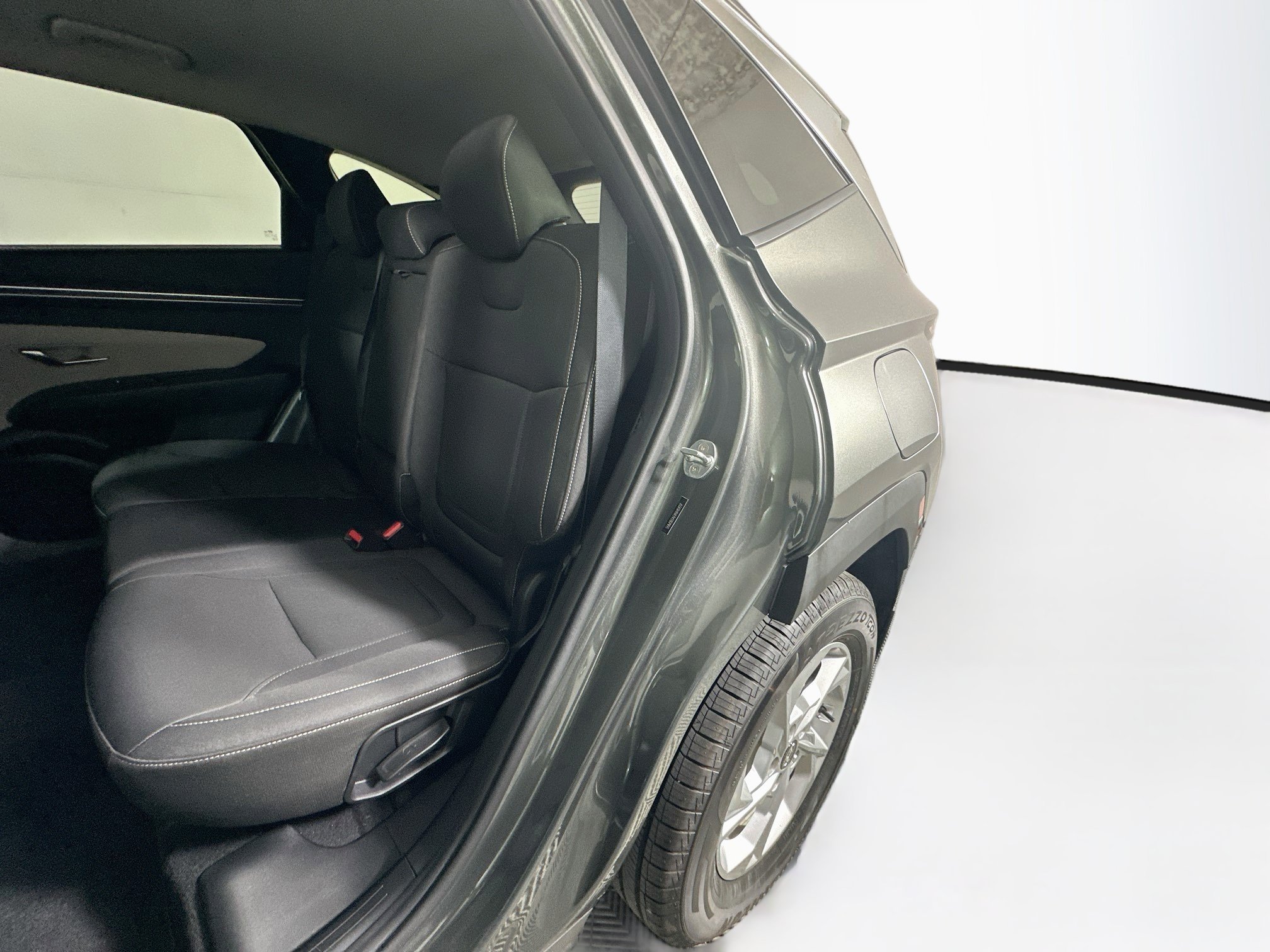 Used 2022 Hyundai Tucson SEL FWD image 26