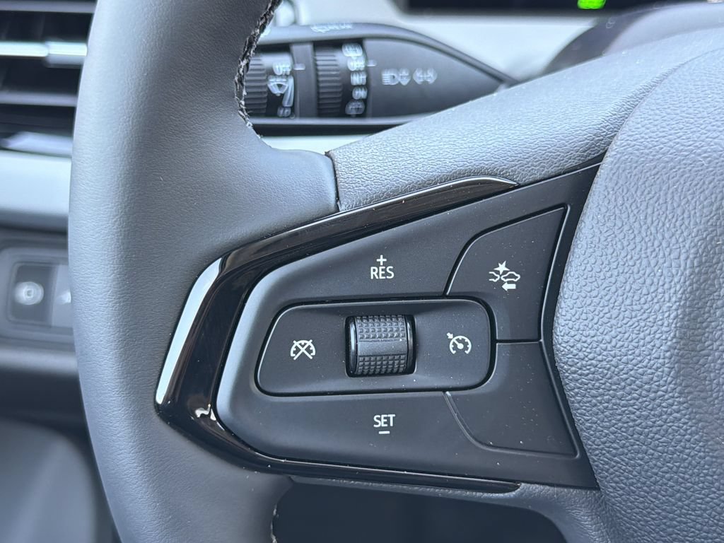 New 2027 Chevrolet Bolt RS w/ Technology Package FWD image 9