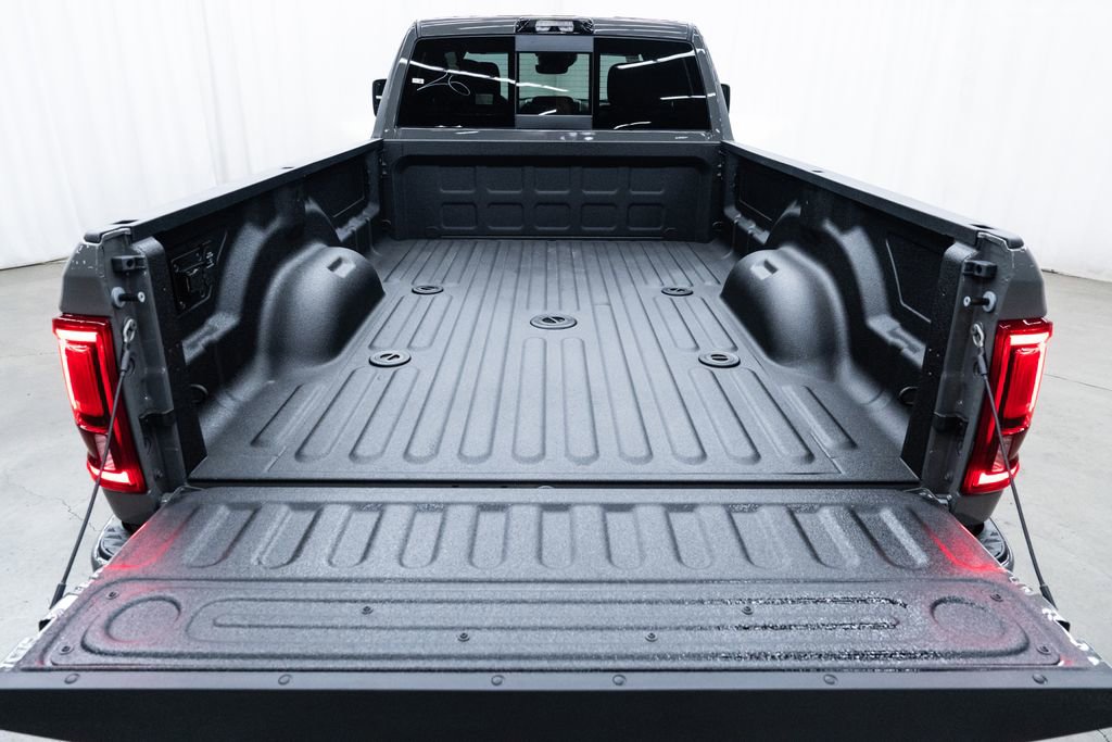 New 2026 RAM 3500 Big Horn image 8