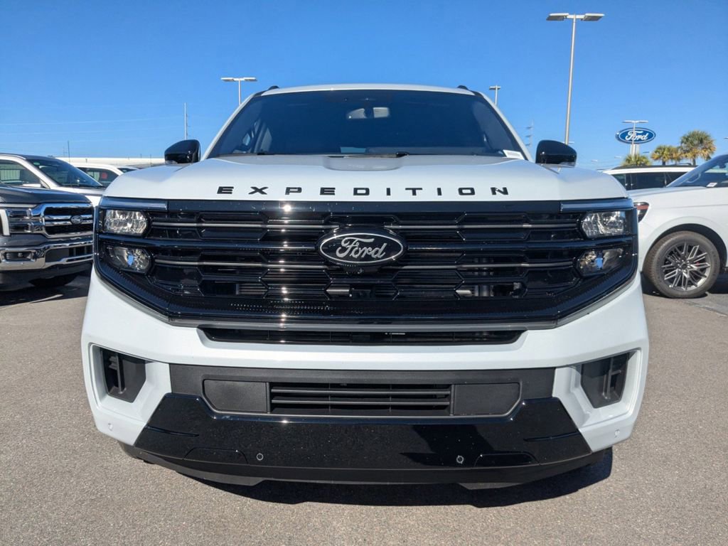 New 2025 Ford Expedition Max Platinum w/ Stealth Performance Package image 9