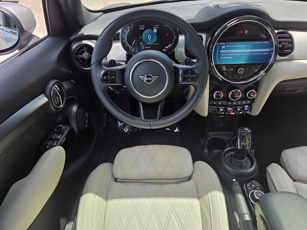 Used 2024 MINI Cooper S w/ Signature Upholstery Package FWD image 12