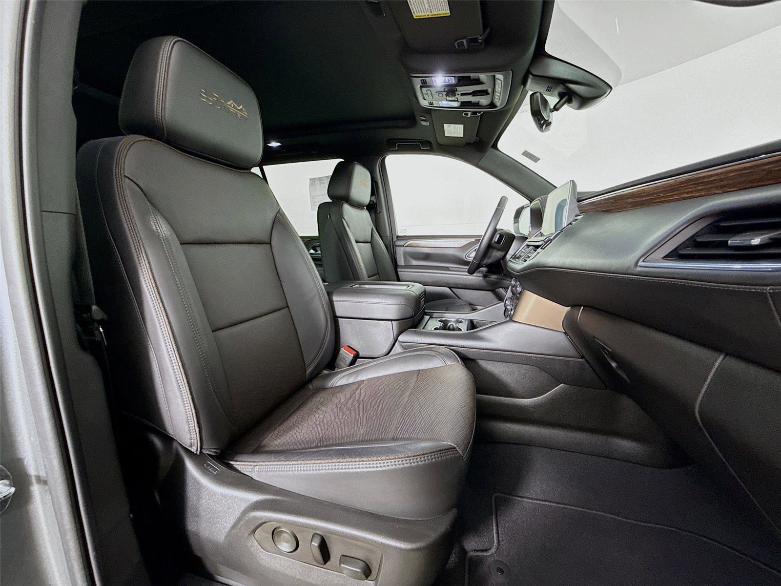 Used 2022 Chevrolet Tahoe High Country image 31