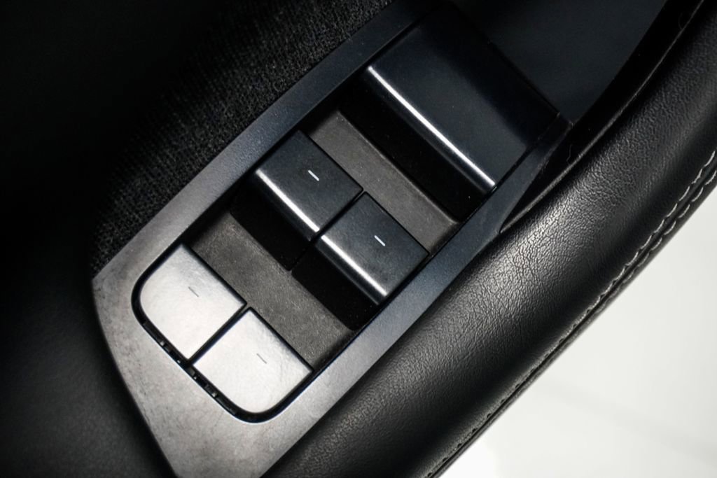 Used 2021 Tesla Model S Plaid AWD/4WD image 14