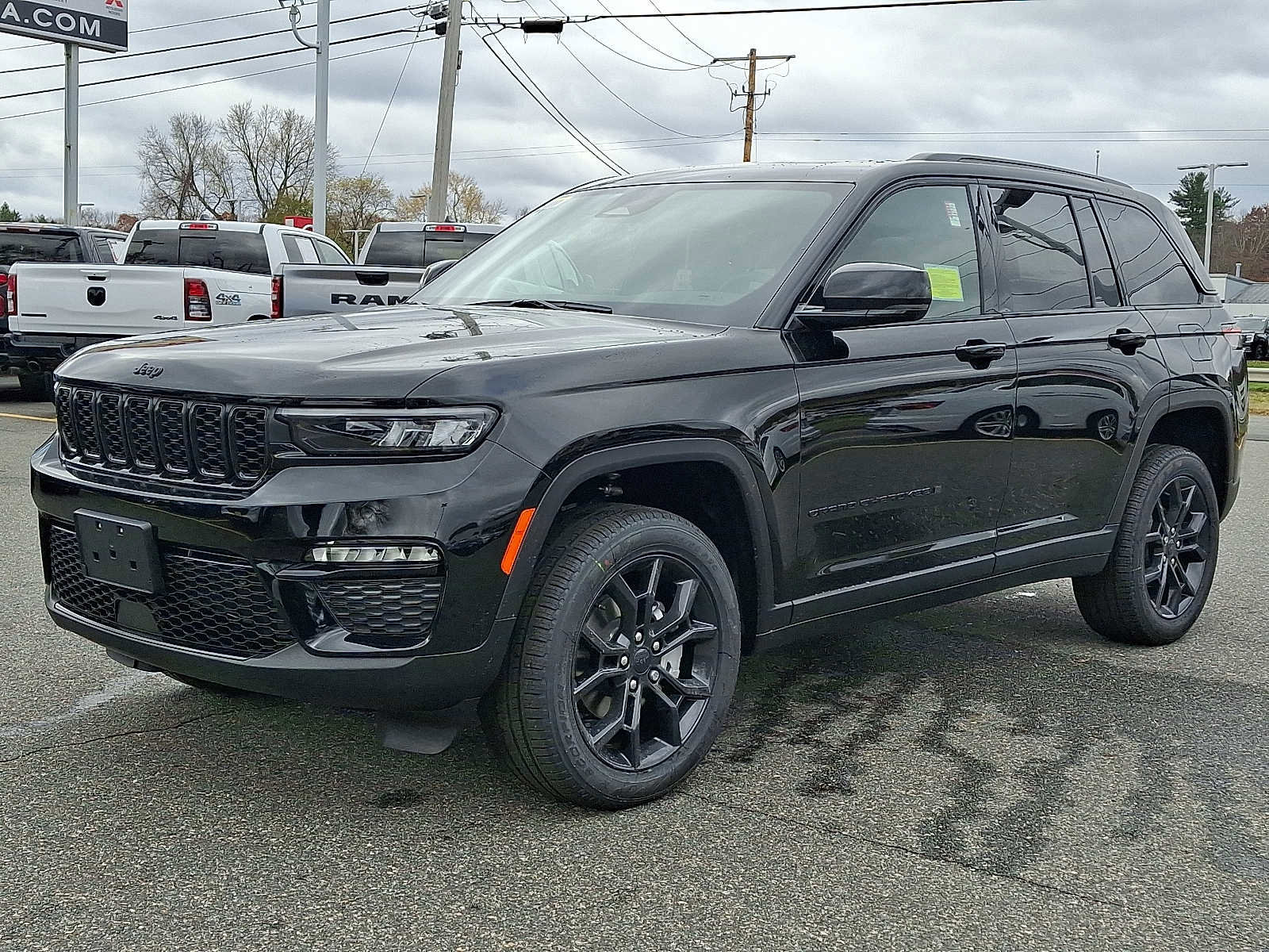 New 2025 Jeep Grand Cherokee Limited image 2