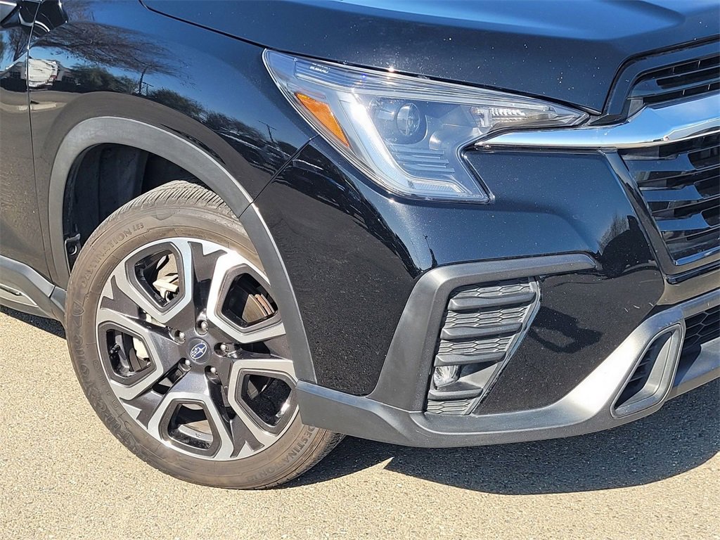 Used 2024 Subaru Ascent Limited image 9