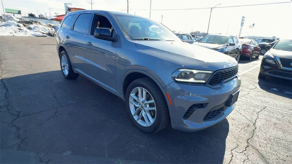 Used 2023 Dodge Durango GT image 2