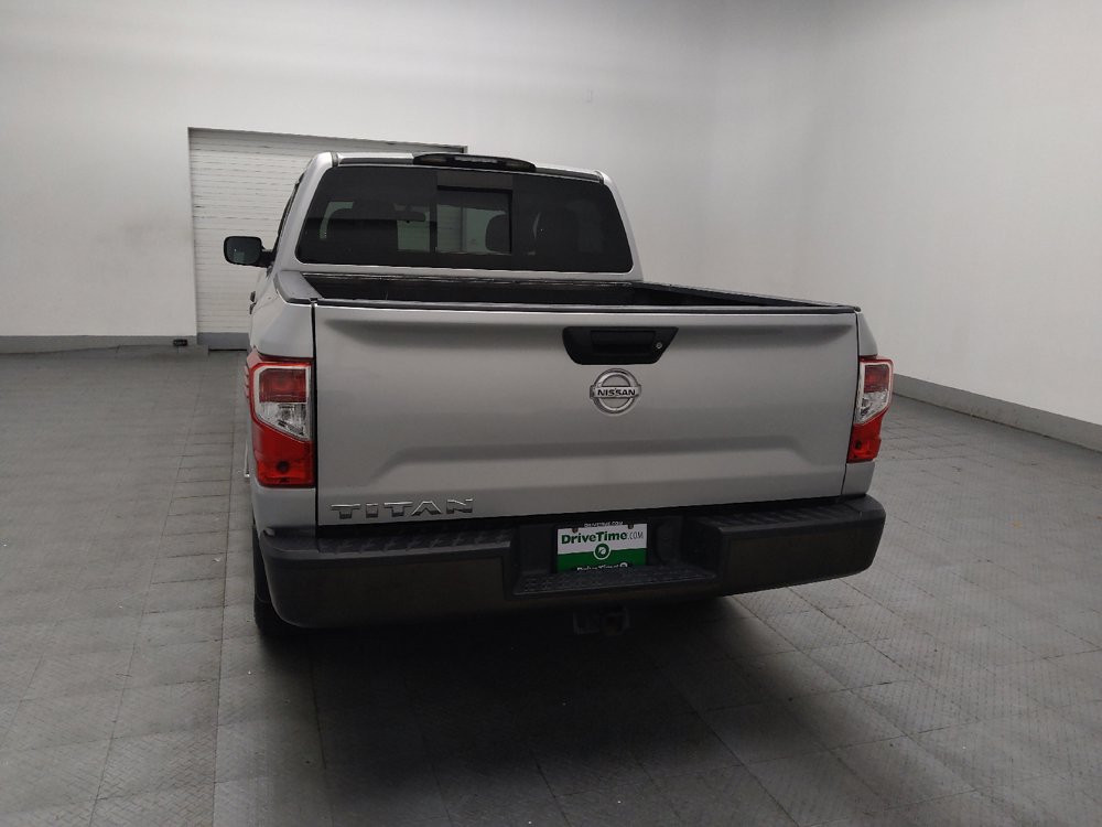 Used 2017 Nissan Titan S RWD image 6