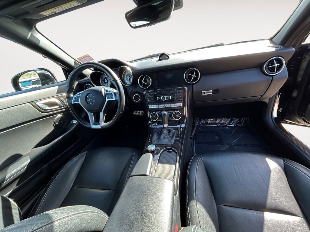 Used 2016 Mercedes-Benz SLK 350 image 13