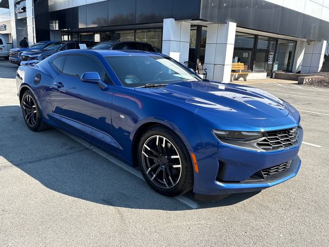 Used 2021 Chevrolet Camaro LT w/ Technology Package image 7