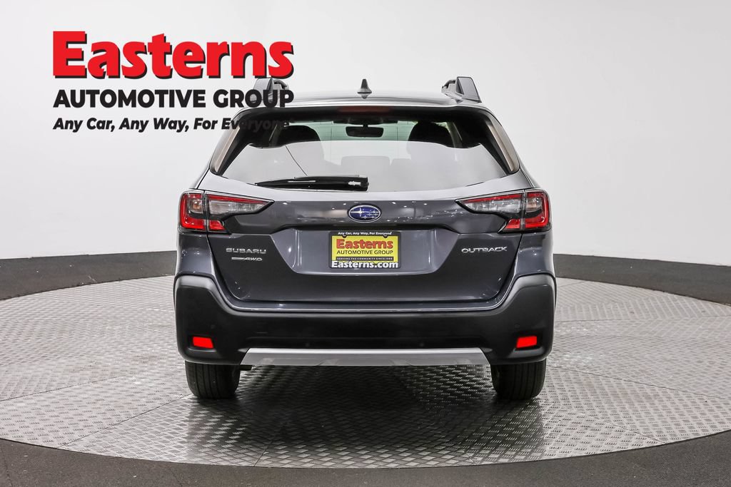Used 2023 Subaru Outback Limited AWD/4WD image 7