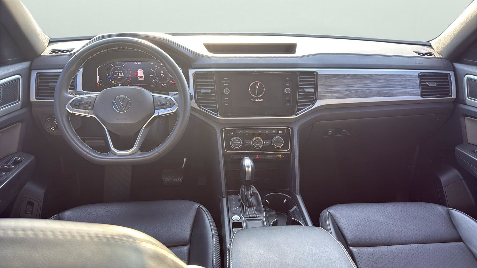 Used 2022 Volkswagen Atlas Cross Sport SE image 21