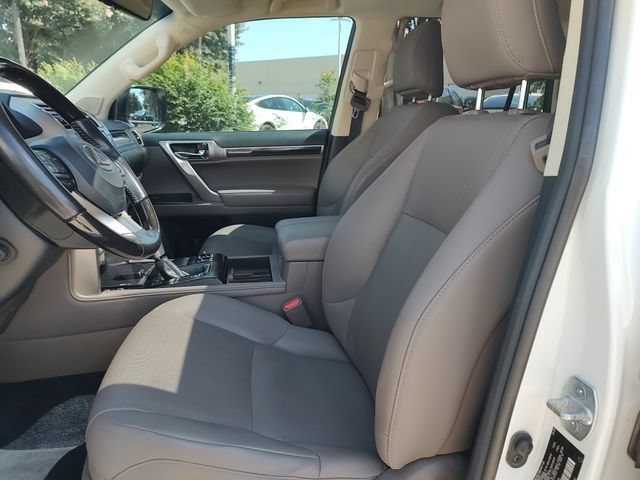 Used 2021 Lexus GX 460 Premium w/ Premium Package AWD/4WD image 28
