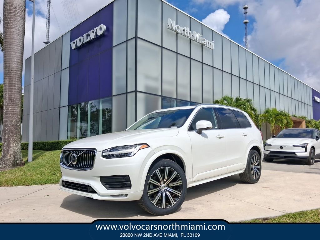 Used 2023 Volvo XC90 B5 Core w/ Protection Package Premier image 1