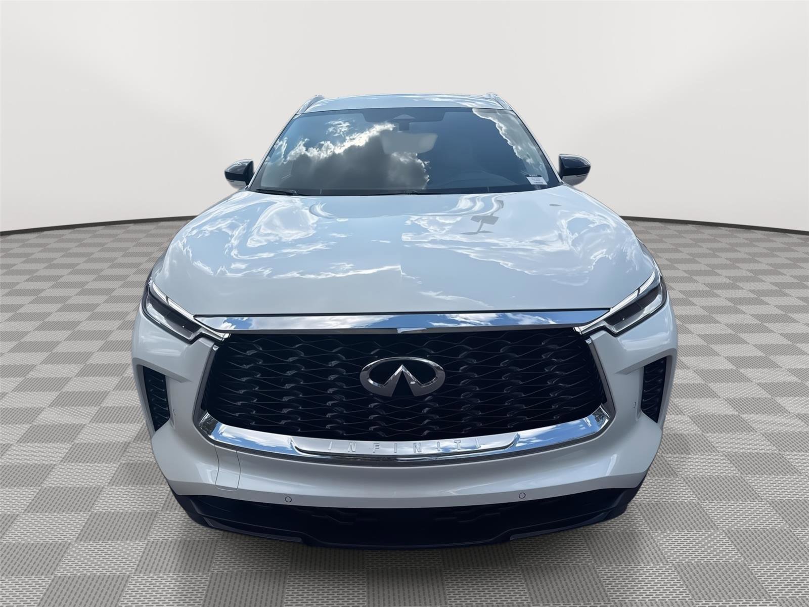 Used 2023 INFINITI QX60 Luxe w/ Cargo Package image 3