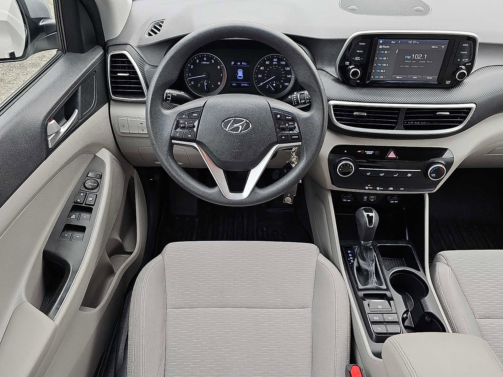 Used 2020 Hyundai Tucson SE image 11