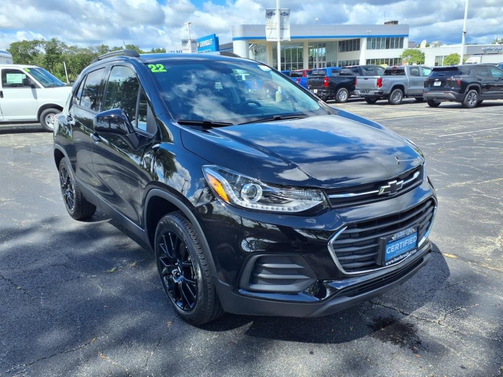 Certified 2022 Chevrolet Trax LT w/ Midnight Edition