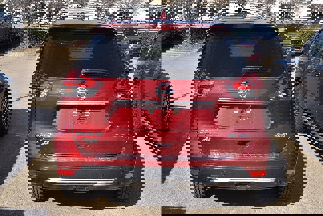 Used 2020 Nissan Rogue SL w/ Premium Package image 7