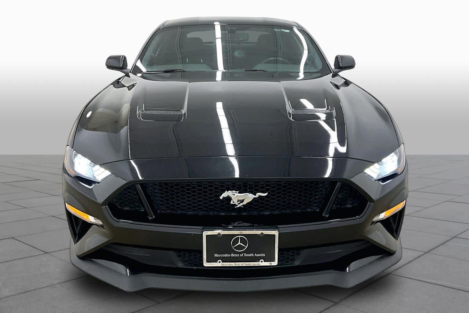 Used 2019 Ford Mustang GT w/ GT Performance Package RWD image 4