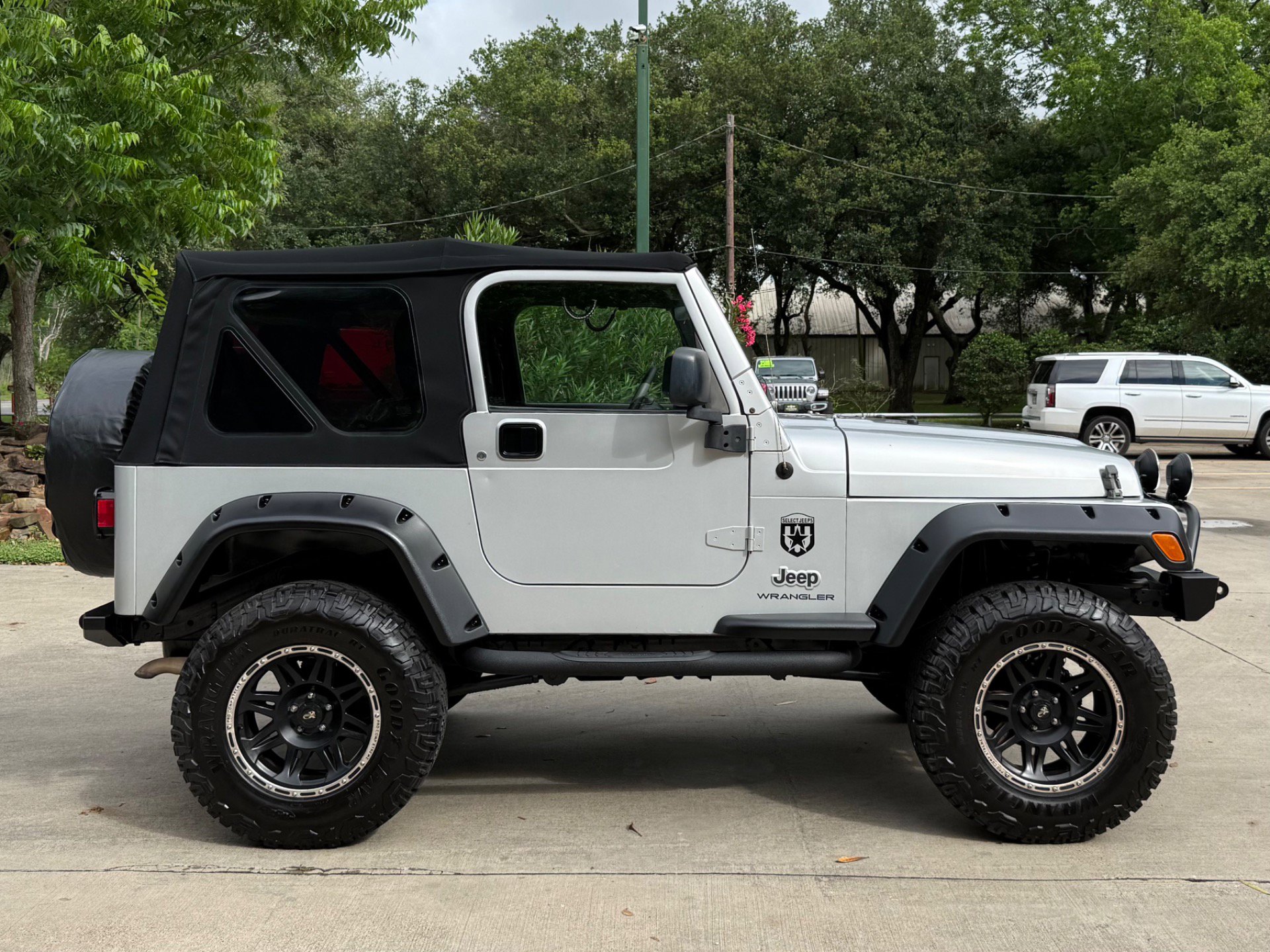 Used 2006 Jeep Wrangler X w/ Tire & Wheel Group (Ecco) AWD/4WD image 11