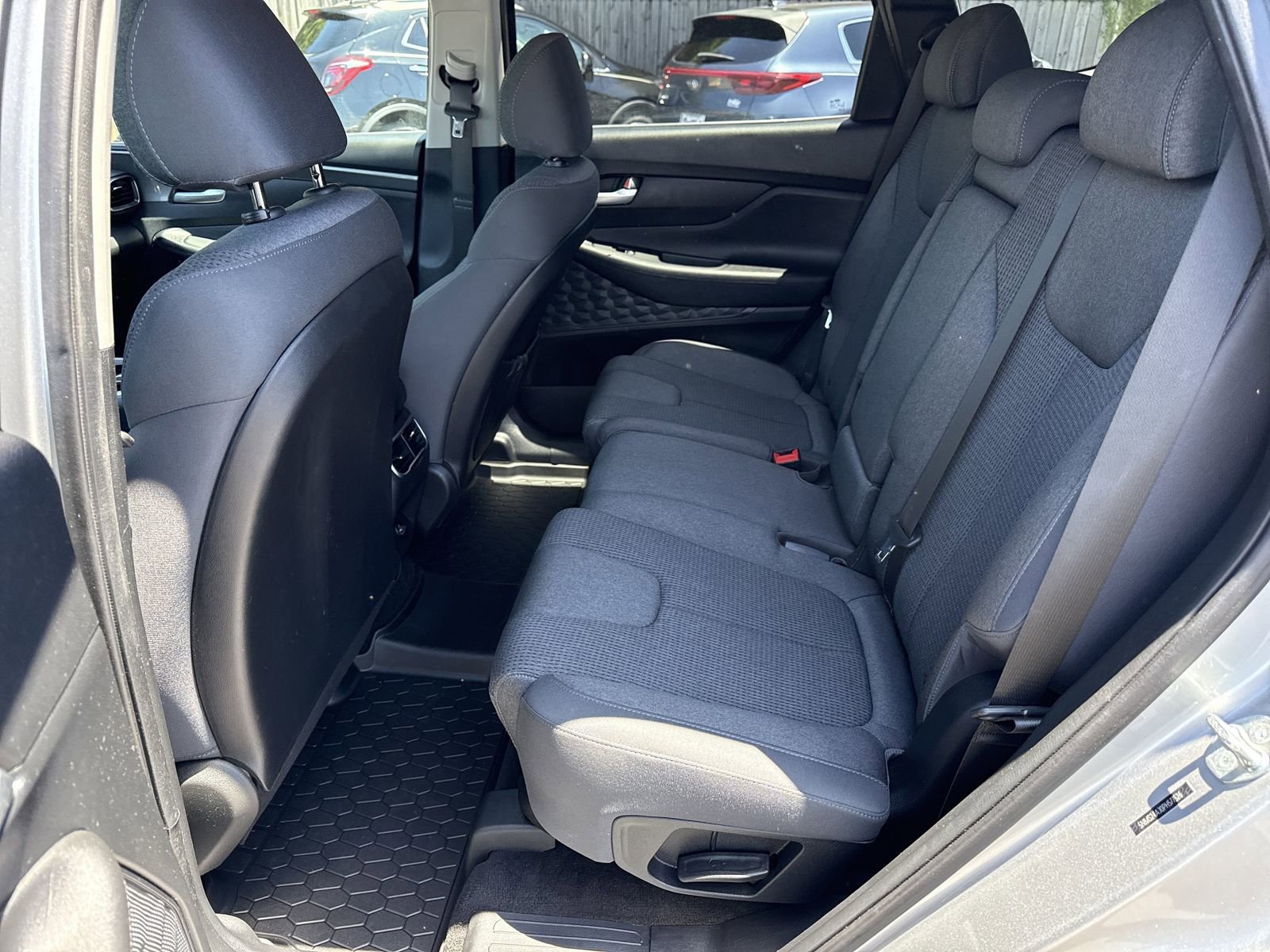 Used 2023 Hyundai Santa Fe SEL FWD image 10