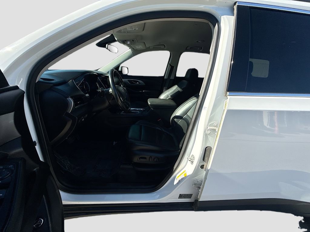 Used 2020 Chevrolet Traverse LT w/ Driver Confidence II Package image 20