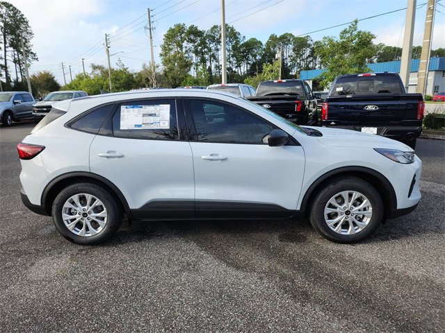 New 2026 Ford Escape Active w/ Tech Pack #1 FWD image 2