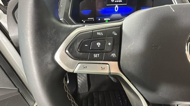 Used 2023 Volkswagen Tiguan SE FWD image 16