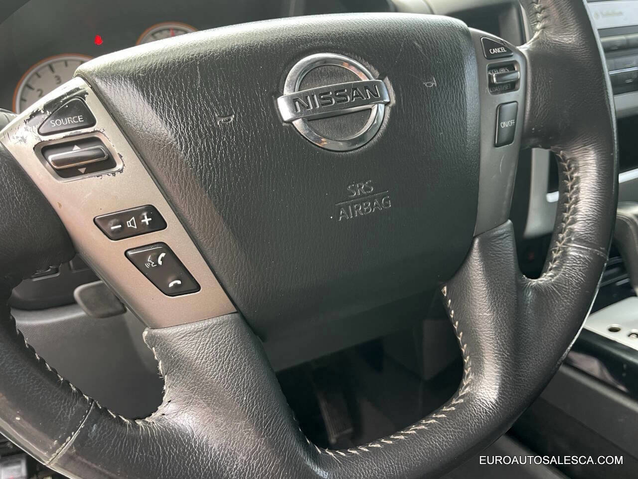 Used 2014 Nissan Titan PRO-4X image 21