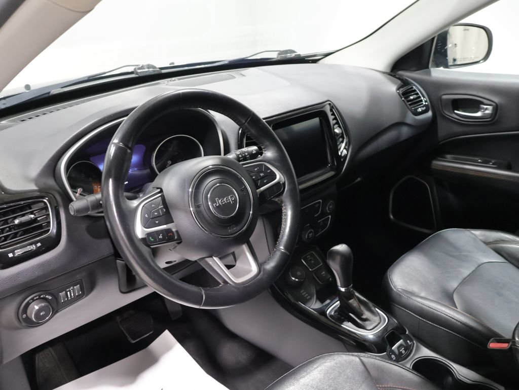 Used 2017 Jeep Compass Limited AWD/4WD image 14