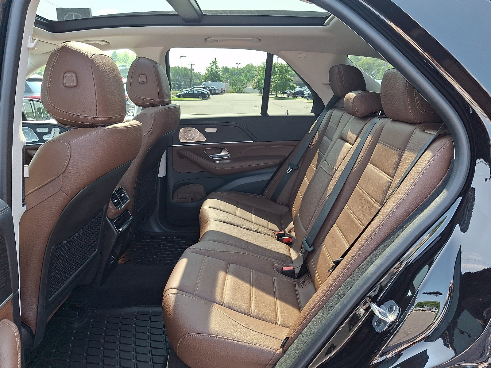 Used 2025 Mercedes-Benz GLE 580 4MATIC image 10