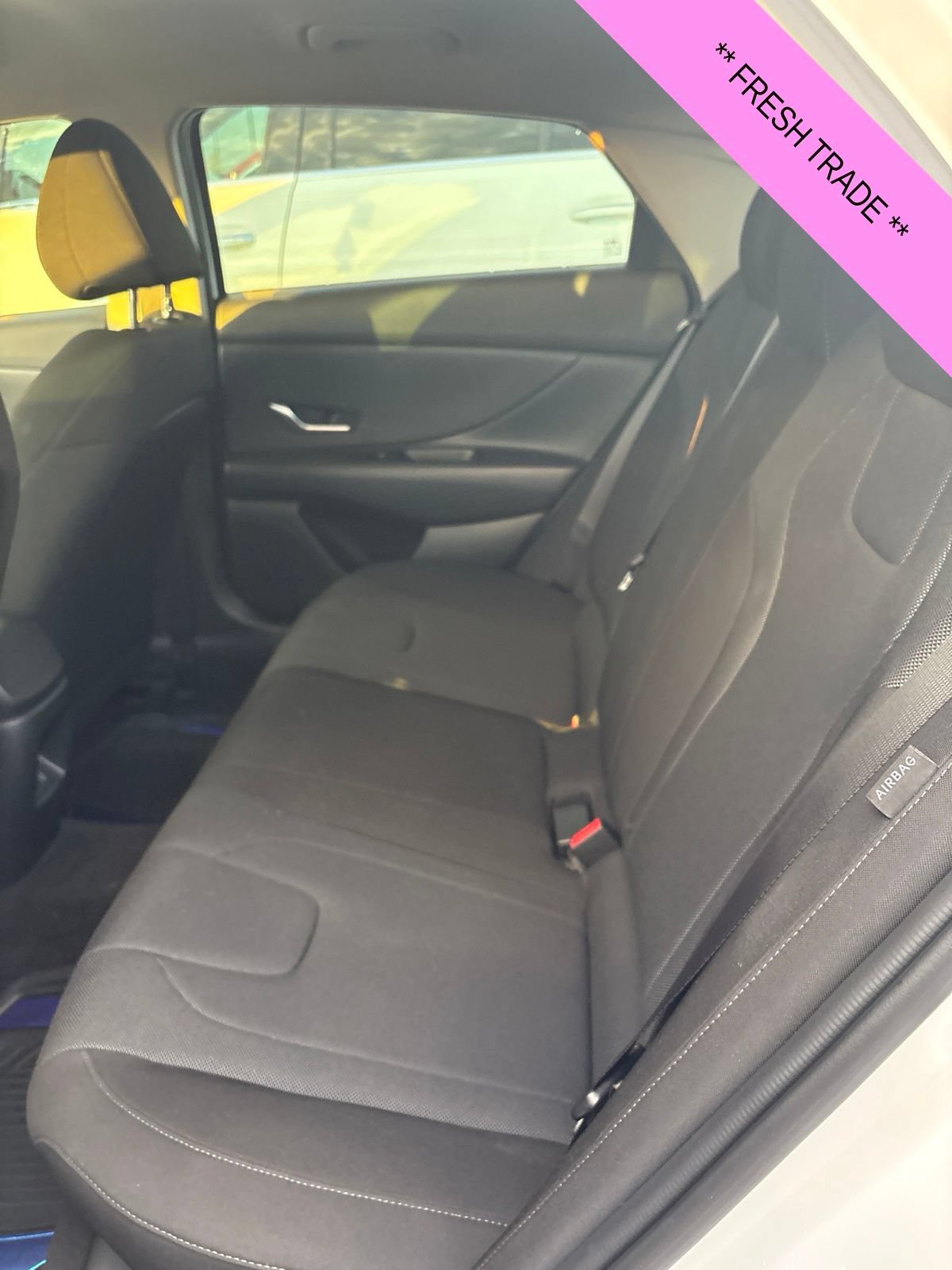 Certified 2024 Hyundai Elantra SE FWD image 18