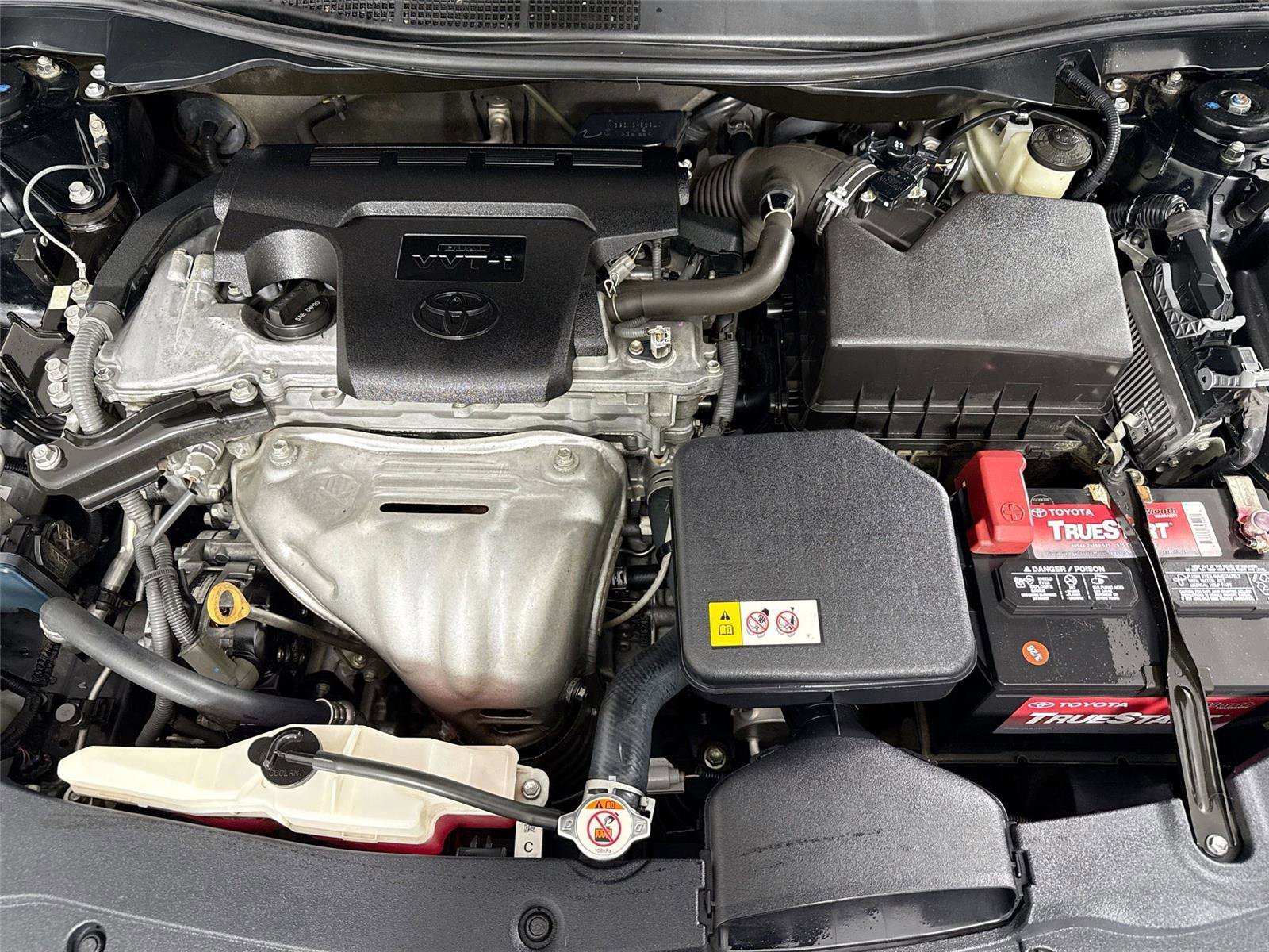 Used 2017 Toyota Camry SE FWD image 33