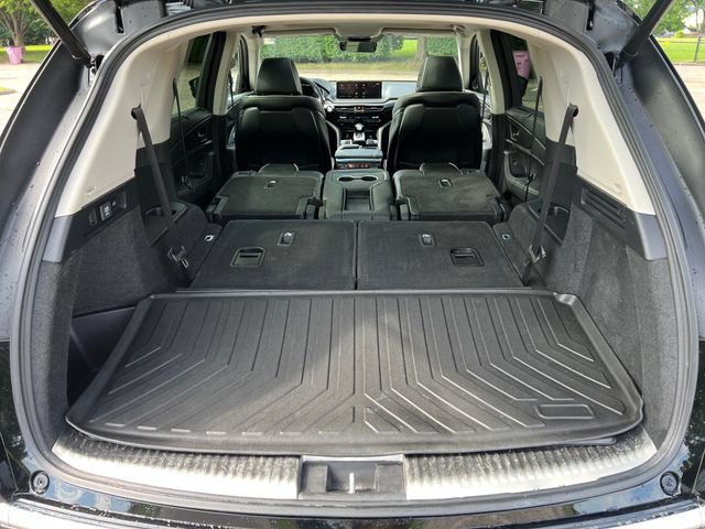 Used 2023 Acura MDX w/ Advance Package AWD/4WD image 32