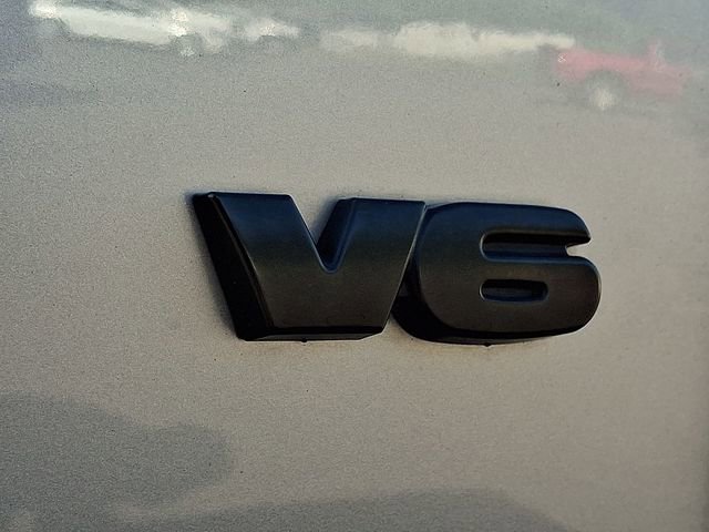 Used 2020 Toyota Tacoma TRD Off-Road AWD/4WD image 30