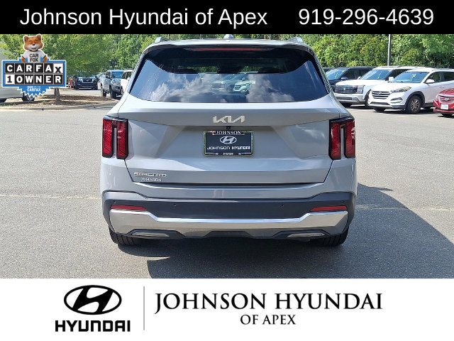 Used 2024 Kia Sorento EX w/ Panoramic Sunroof Package FWD image 27