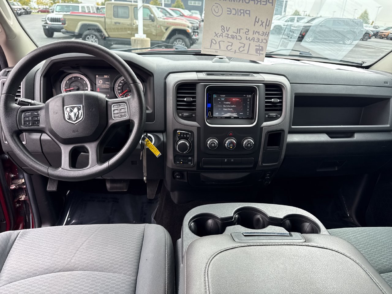 Used 2014 RAM 1500 Express AWD/4WD image 14
