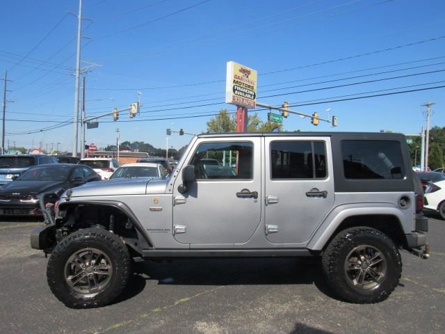 Used 2016 Jeep Wrangler Unlimited Sahara image 4