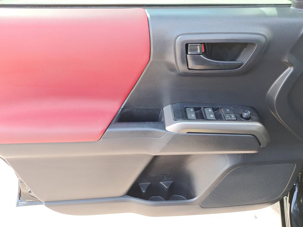 Used 2023 Toyota Tacoma SR5 image 12