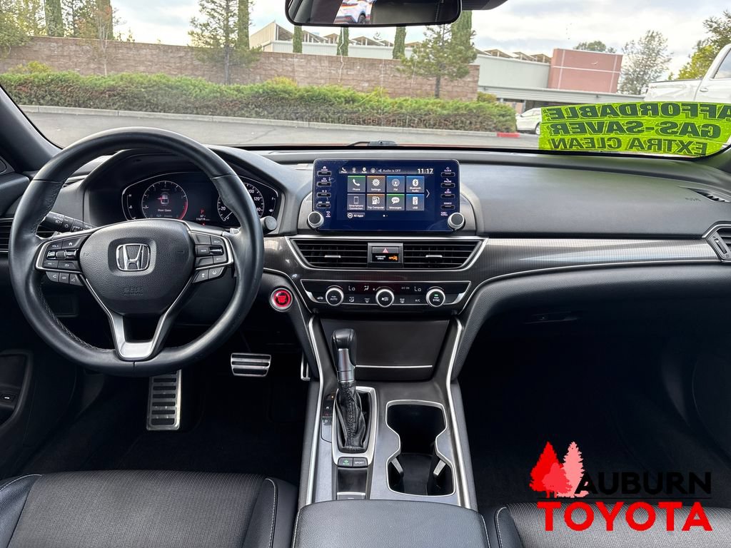 Used 2018 Honda Accord Sport image 12