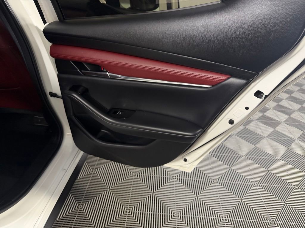 Used 2022 MAZDA MAZDA3 s FWD image 30