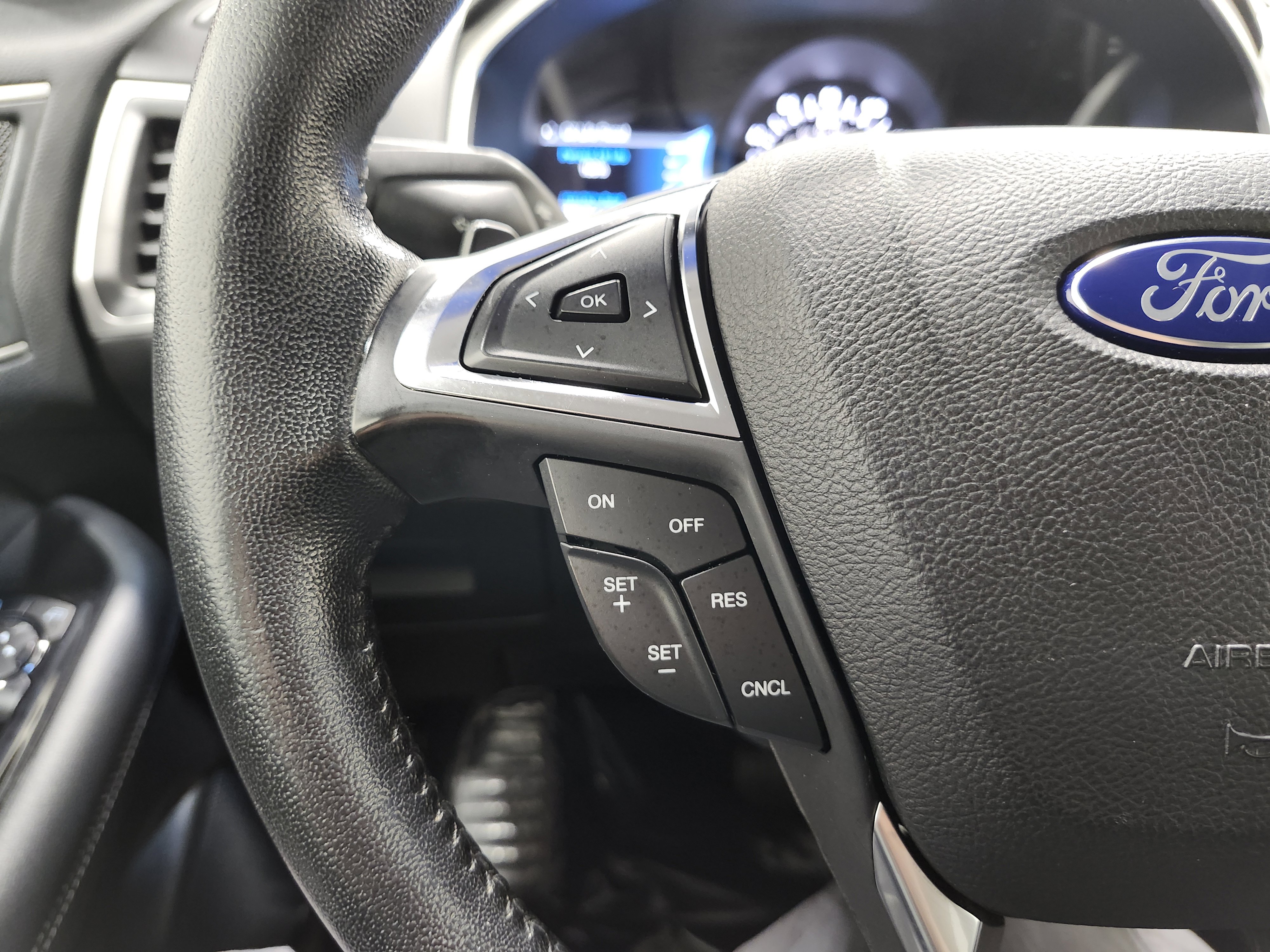 Used 2017 Ford Edge SEL w/ Equipment Group 201A image 36